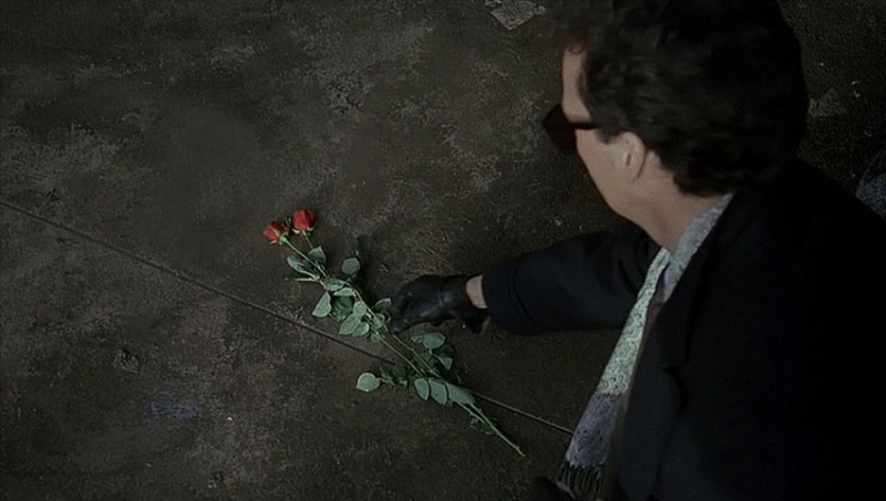 Image:Batman (film 1989) - Roses.jpg